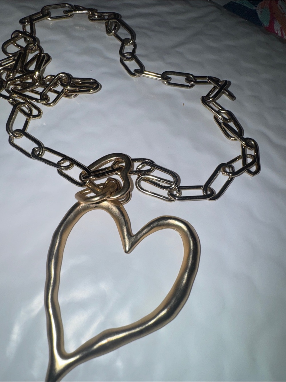 Gold Heart Link Pendant Necklace - Women's Fashion Jewelry